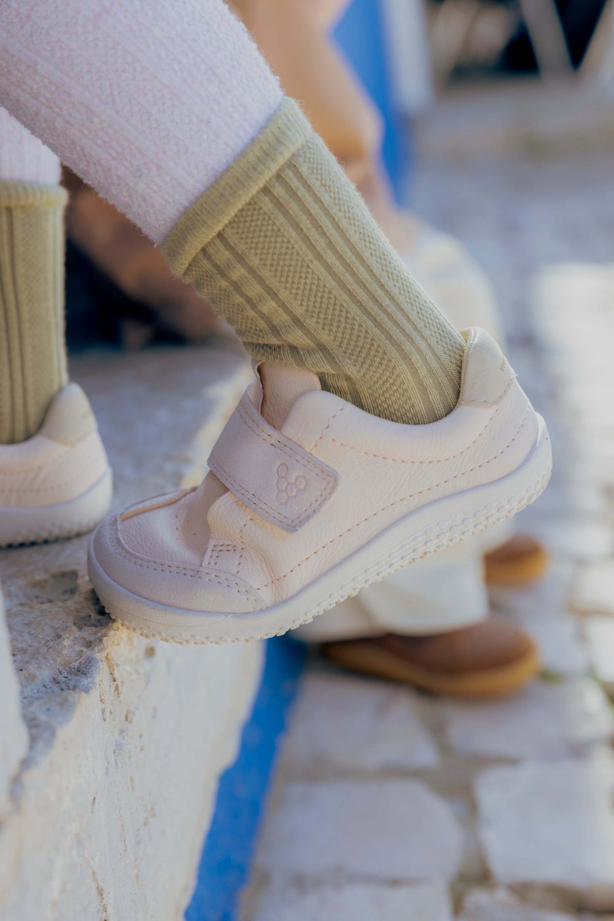 Vivobarefoot Gobi Sneaker Kids - Limestone