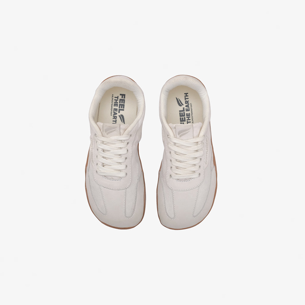 Pyopp Fledge Pada - White on Gum