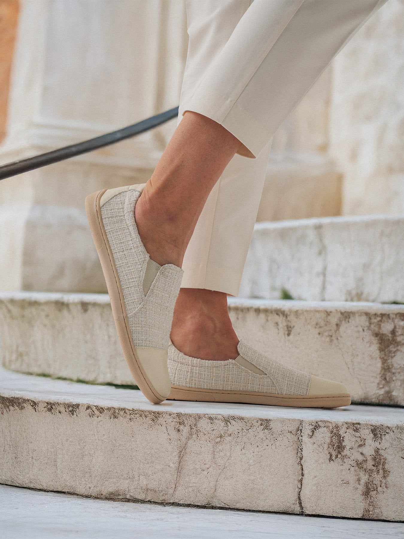 Be Lenka Breeze Ivory