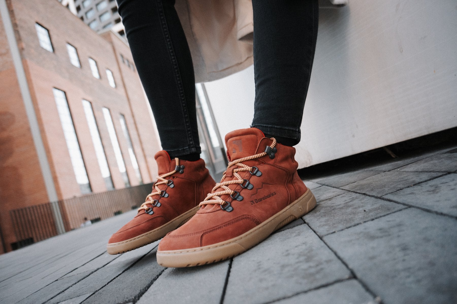 Barebarics Element Clay Red