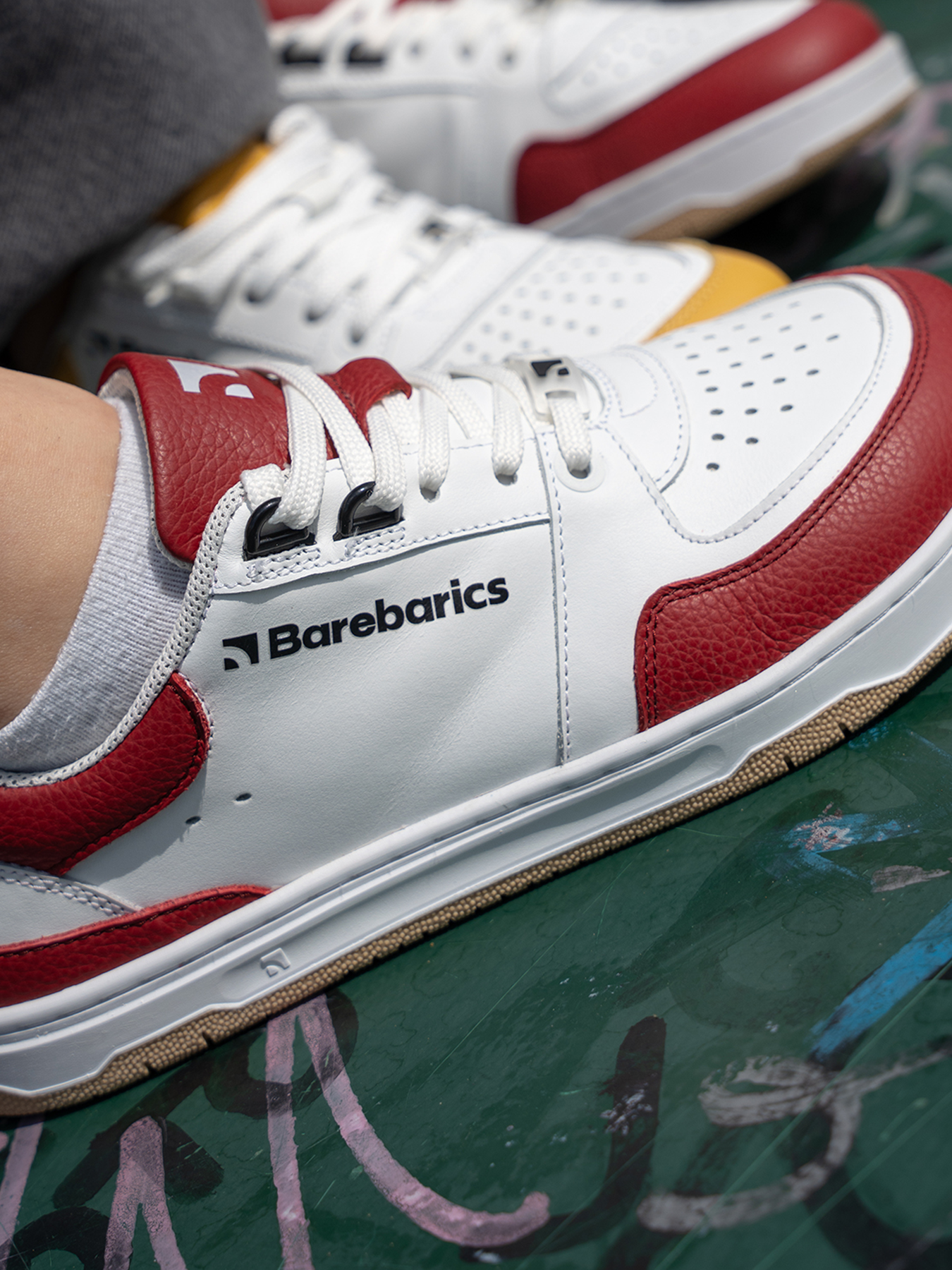 Barebarics Wave White & Crimson Red