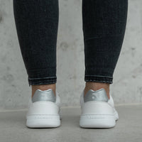 Barebarics Zing Fresh White & Silver
