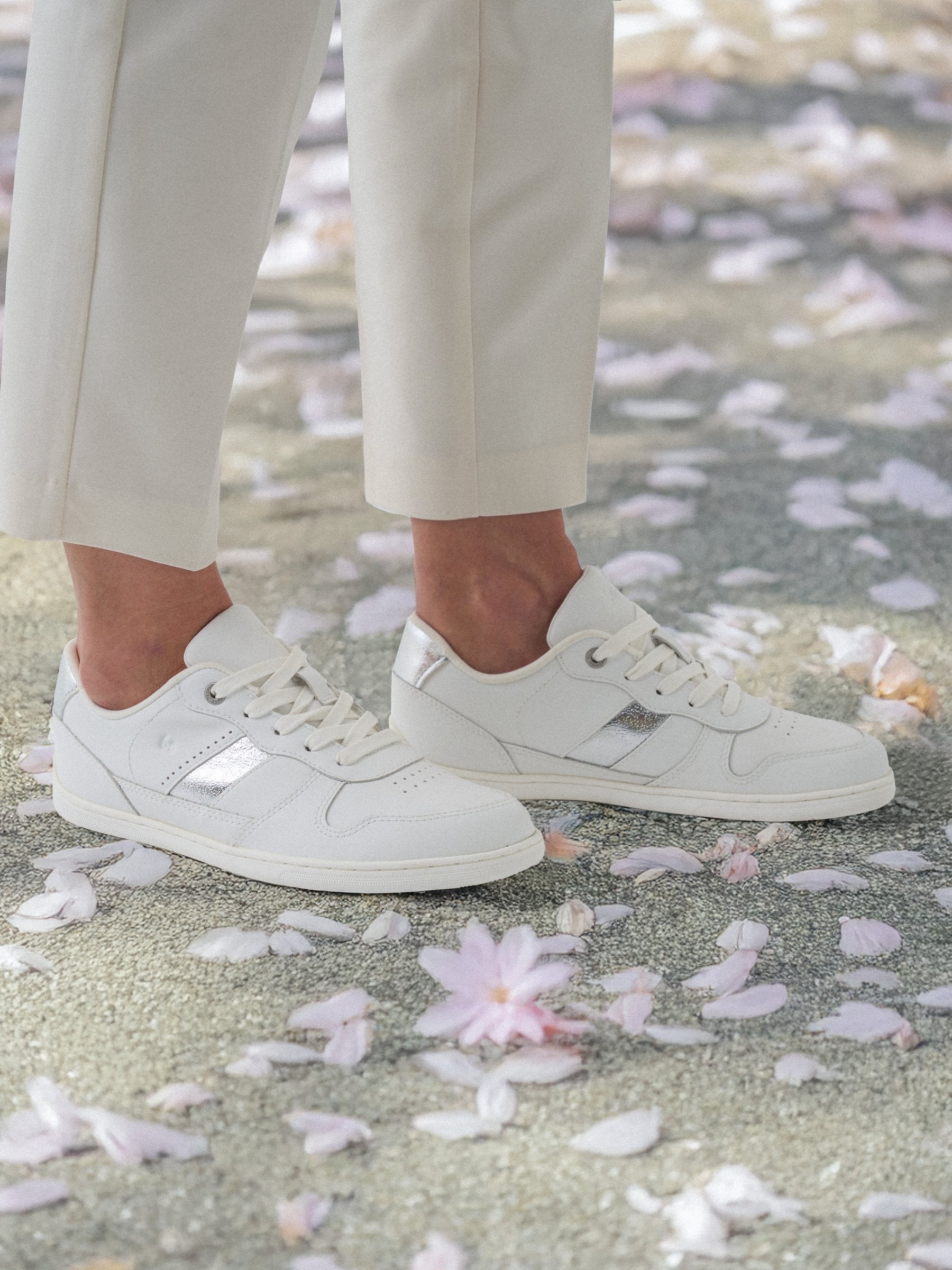 Be Lenka Cellestia White & Silver