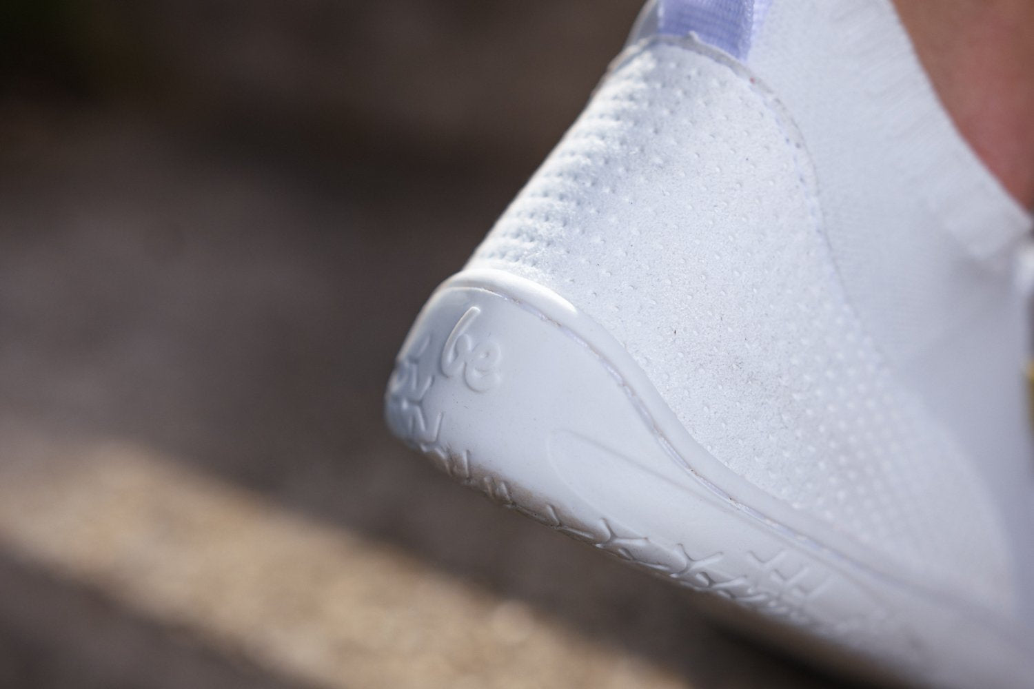 Be Lenka Stride All White