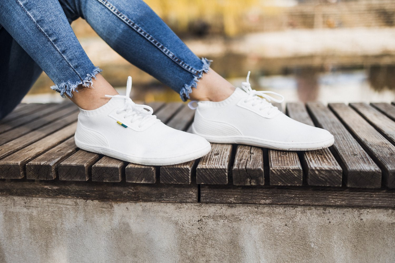 Be Lenka Stride All White