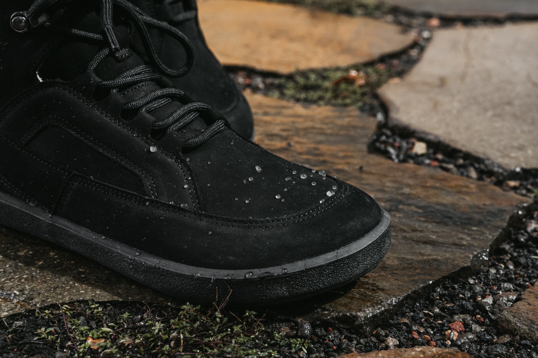 Be Lenka York All Black