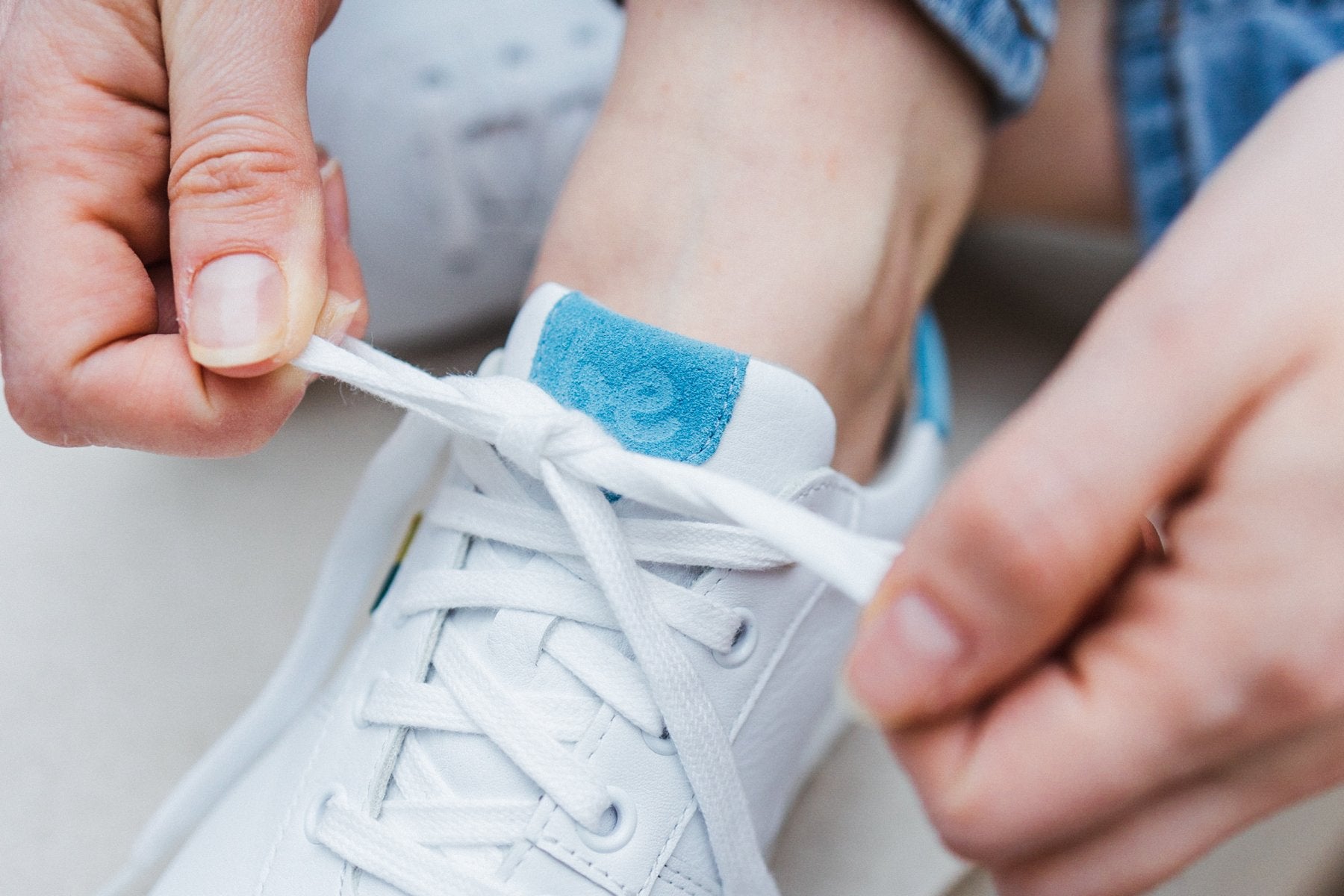 Be Lenka Royale White & Blue