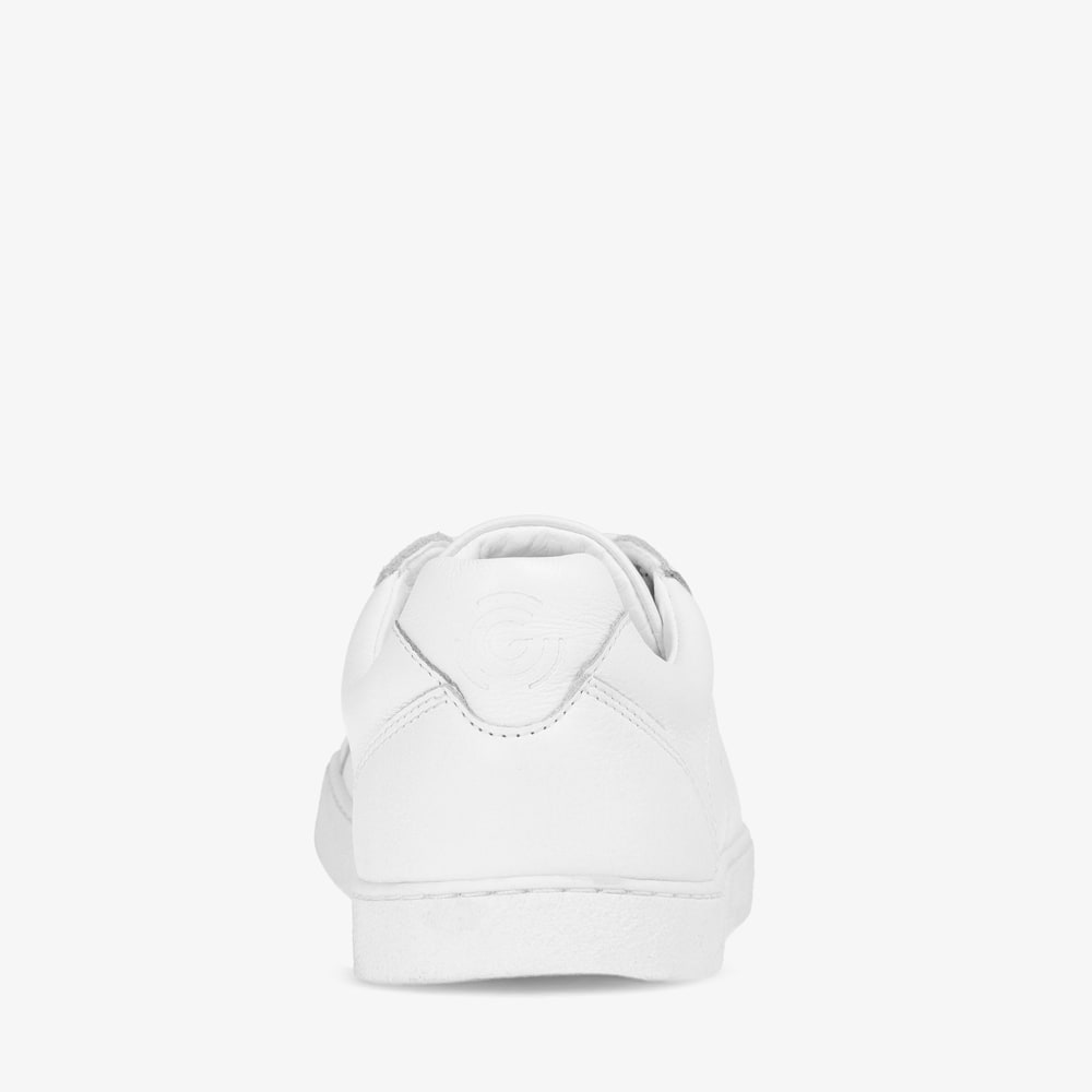 Groundies Universe White