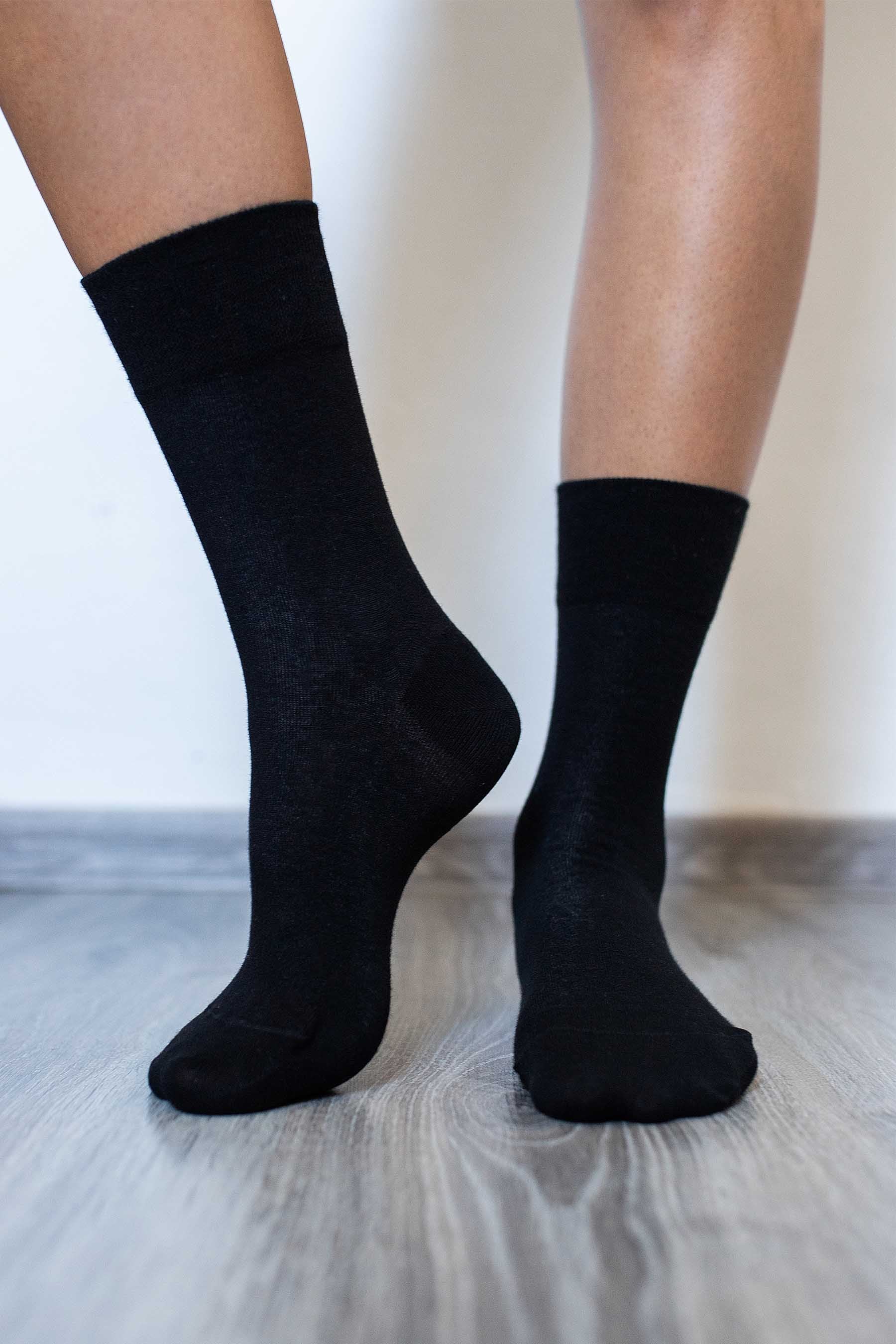 Be Lenka Barefoot Socks Crew Black