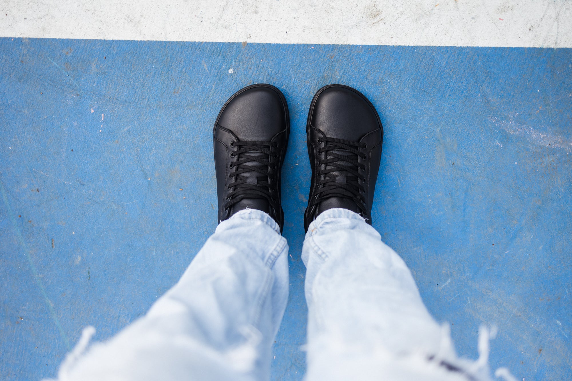 Barebarics Zoom All Black Leather