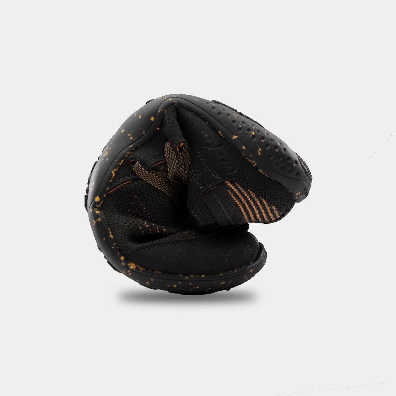FLOW S Carbon Curled Up View
