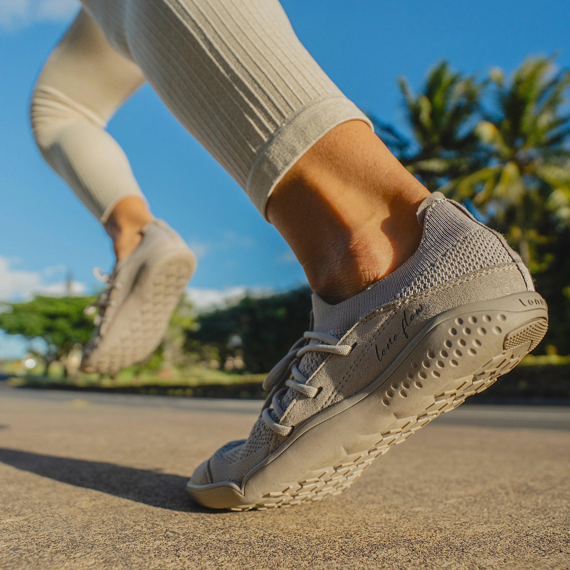 FLOW Grey Running Liftoff
