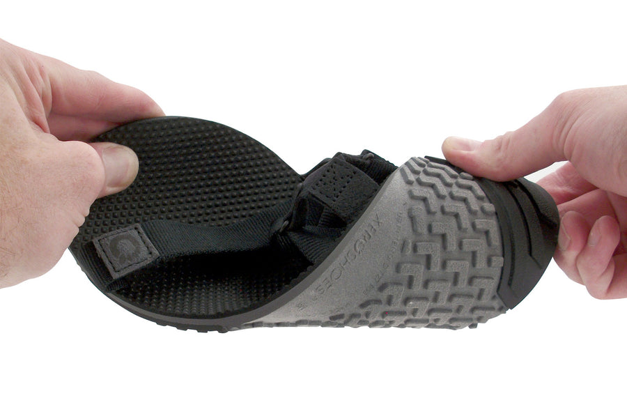 Xero Naboso Trail Women's Coal Black / Black