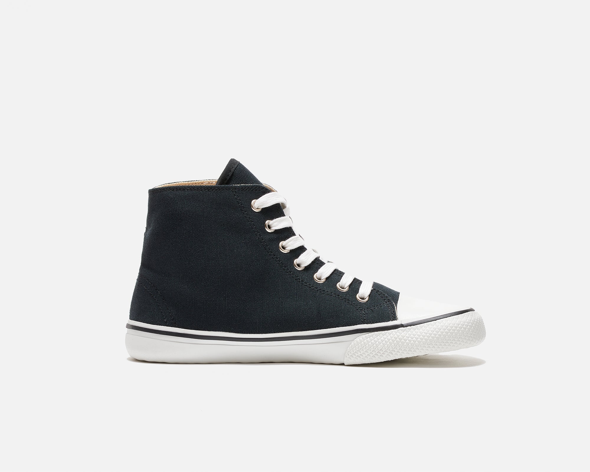 Bohempia Orik 2.0 Wide Black and White