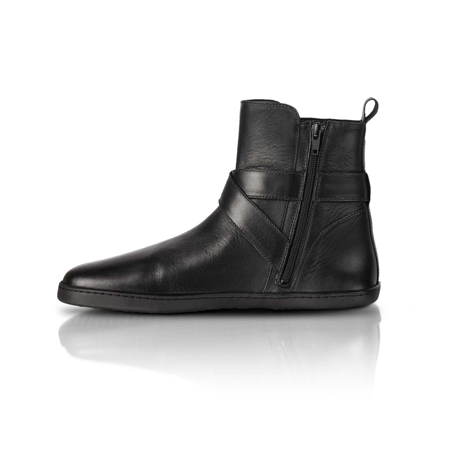 Shapen Divine Black