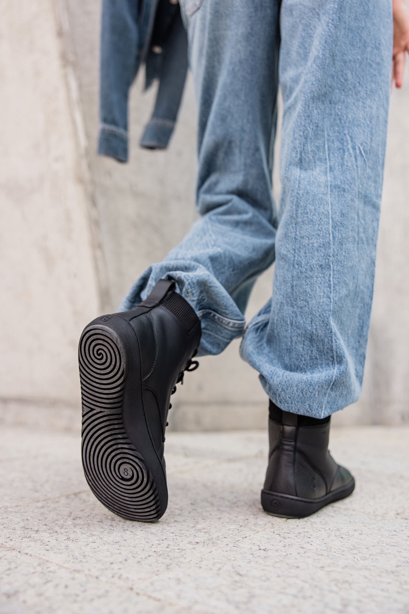 Shapen Urbaneer 2.0 Boots Smooth Black