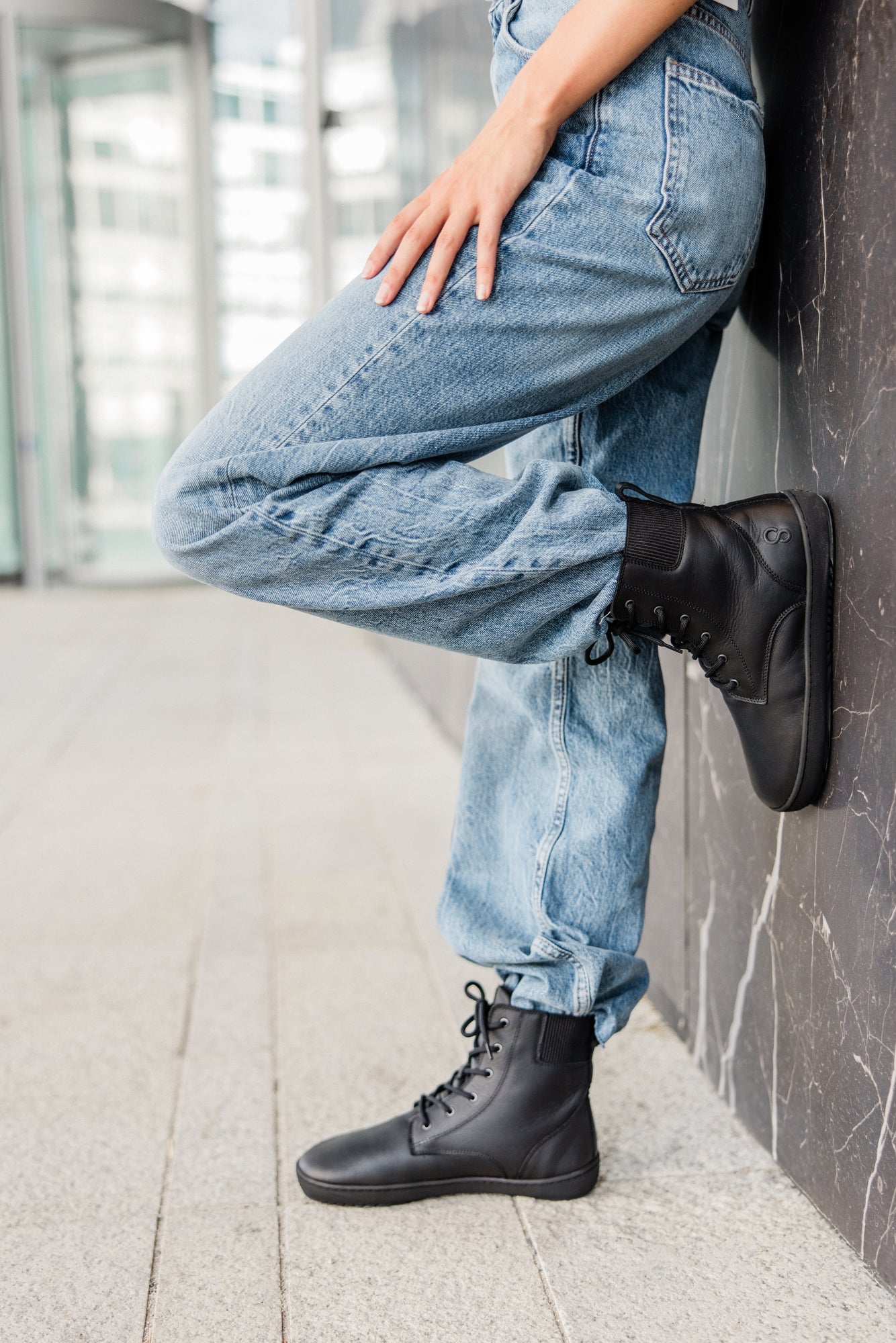 Shapen Urbaneer 2.0 Boots Smooth Black
