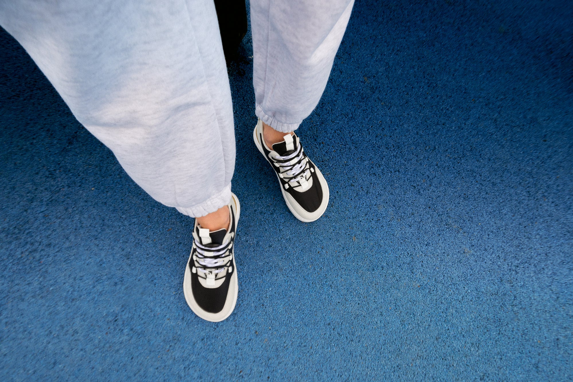 Barebarics Revive Light Grey &amp; Black