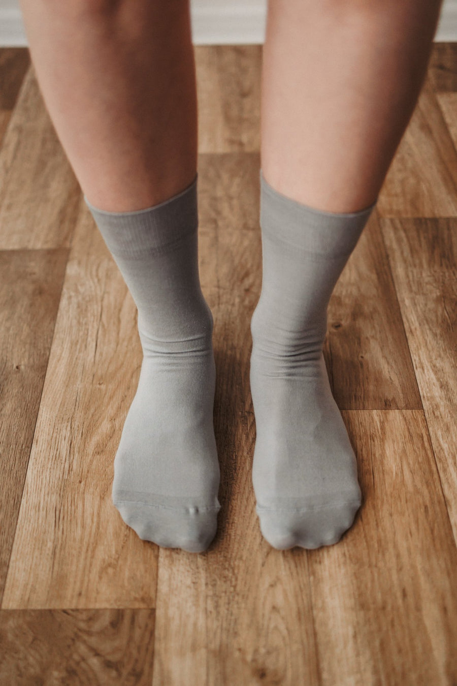 Be Lenka Barefoot Socks Crew Grey