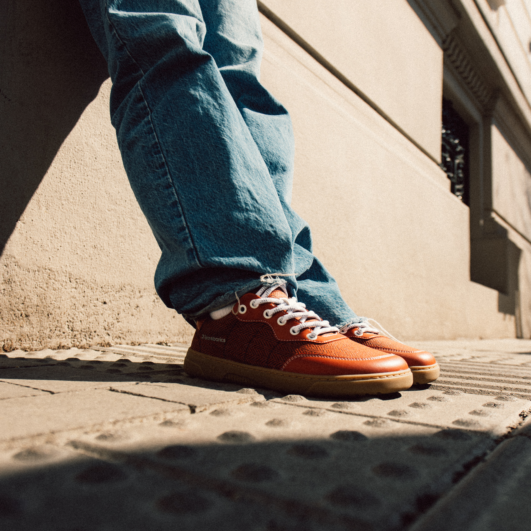 Barebarics Kudos Brick Red