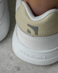 Barebarics Zing White & Cream