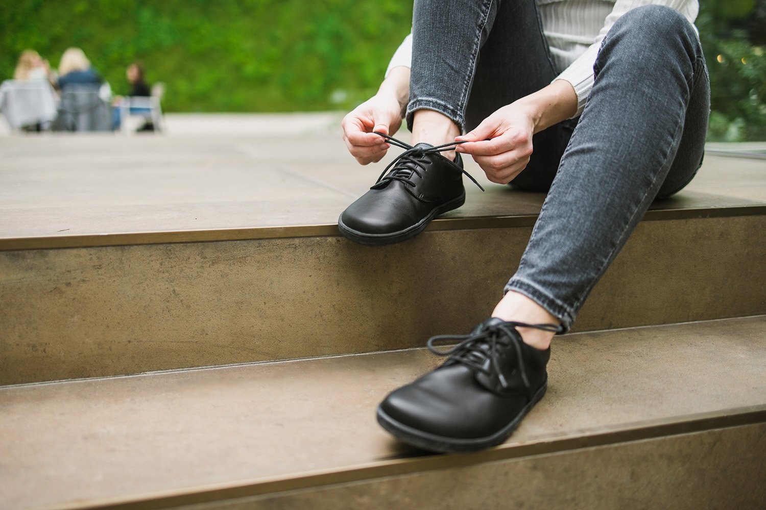 Be Lenka Cityscape All Black