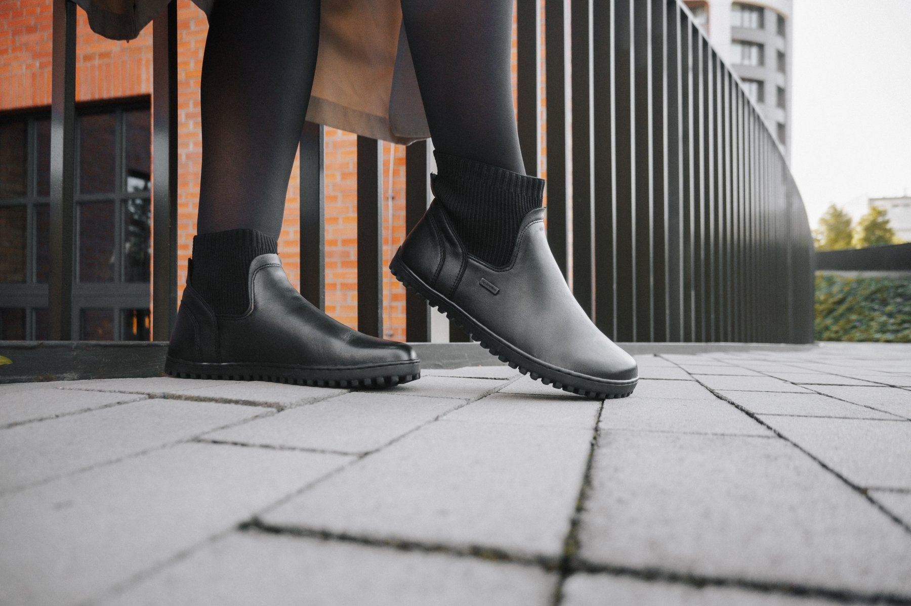 Be Lenka Mojo Black