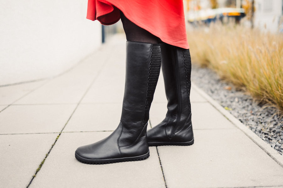 Be Lenka Charlotte Black