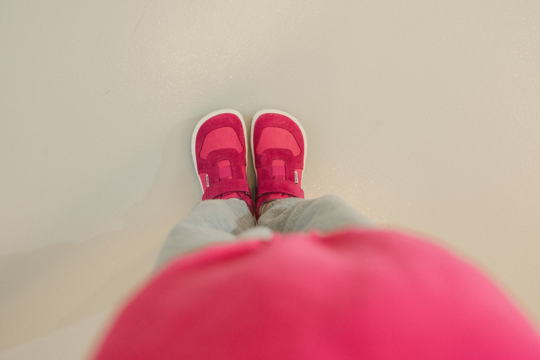 Be Lenka Joy Dark Pink &amp; White