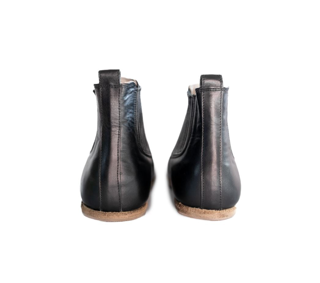 Designed By Anya Lila Smooth Black