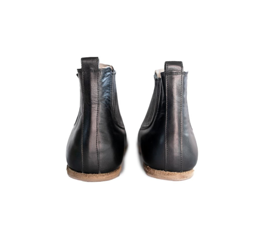 Designed By Anya Lila Smooth Black
