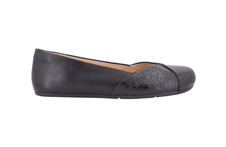 Xero Phoenix Leather - Black