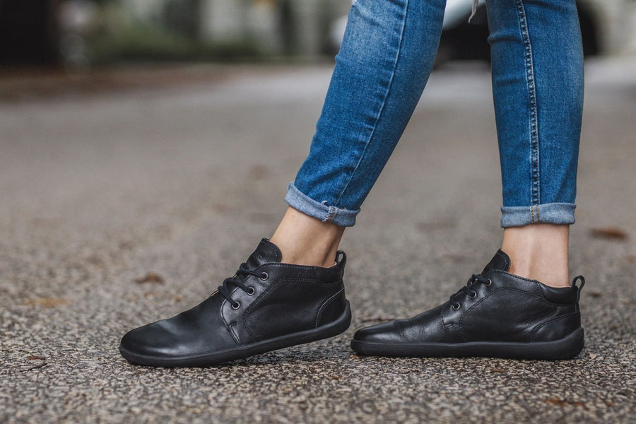 Be Lenka Icon Black